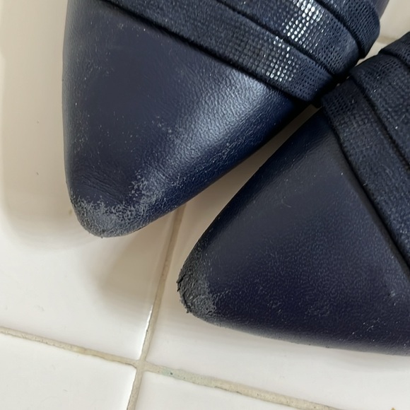 Navy blue Heels - Picture 4 of 7